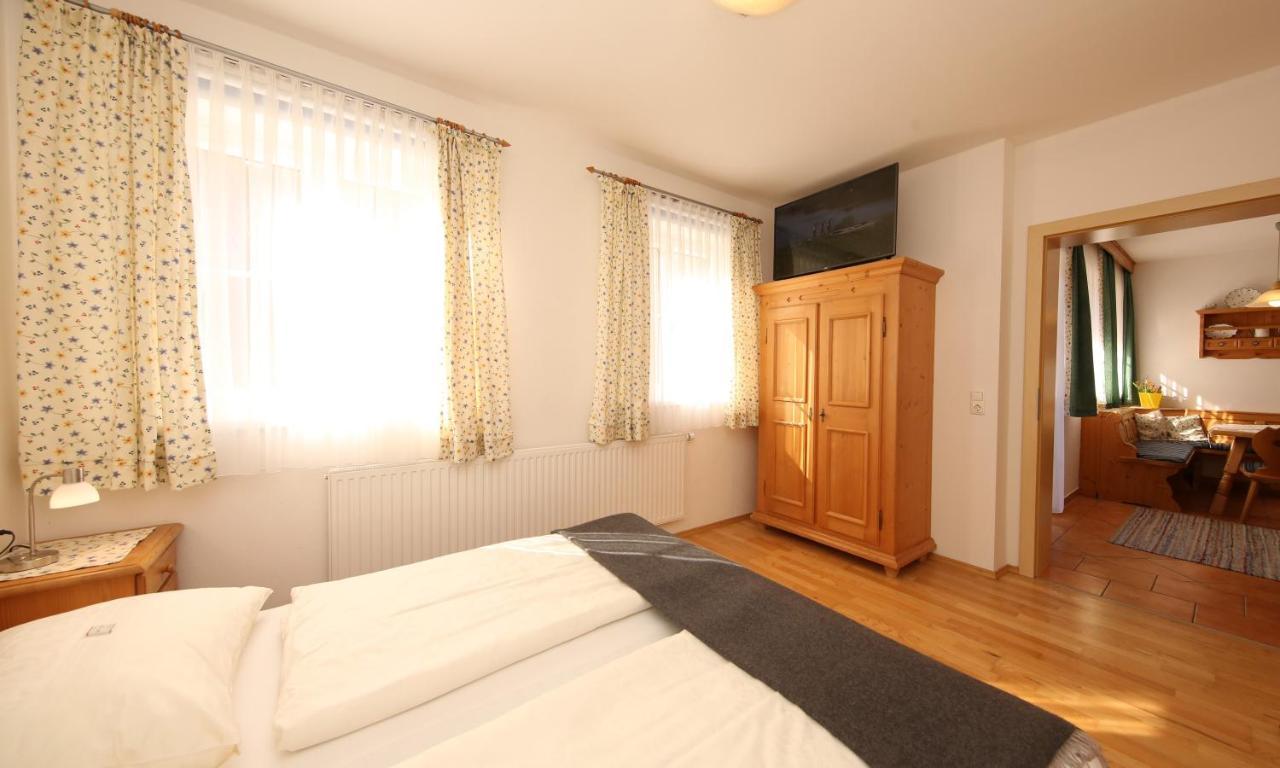 Bio-Bauernhof-Hotel Matlschweiger Lassing  Екстер'єр фото