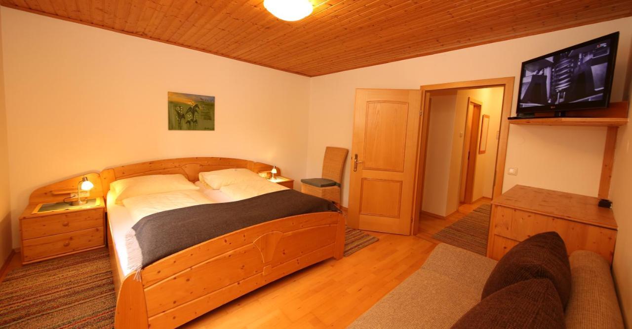 Bio-Bauernhof-Hotel Matlschweiger Lassing  Екстер'єр фото