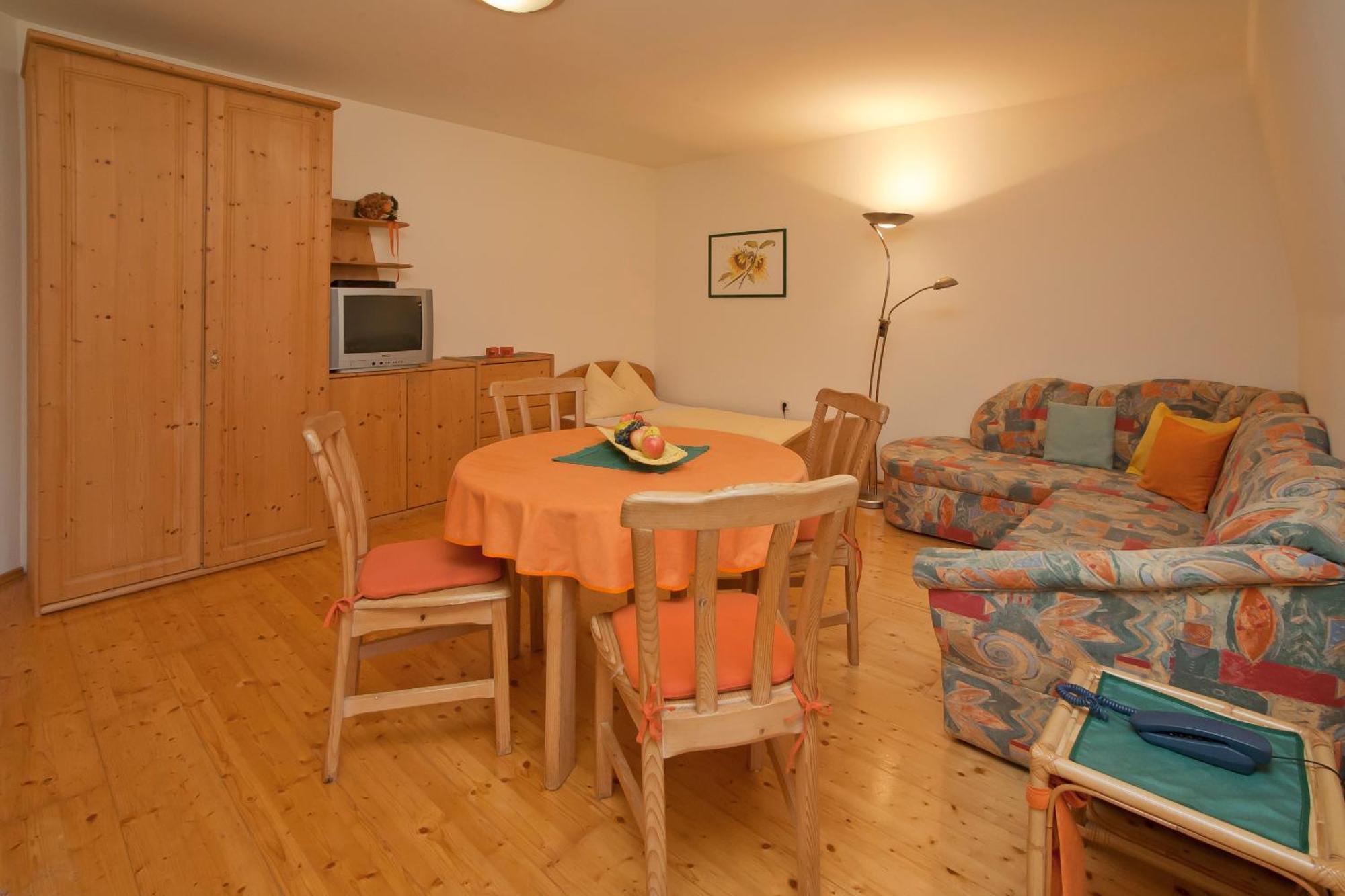 Bio-Bauernhof-Hotel Matlschweiger Lassing  Екстер'єр фото